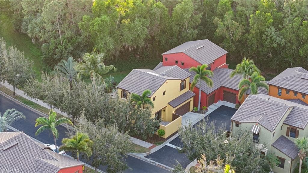 9121 Chula Vista St 12201, Naples, FL 34113-3