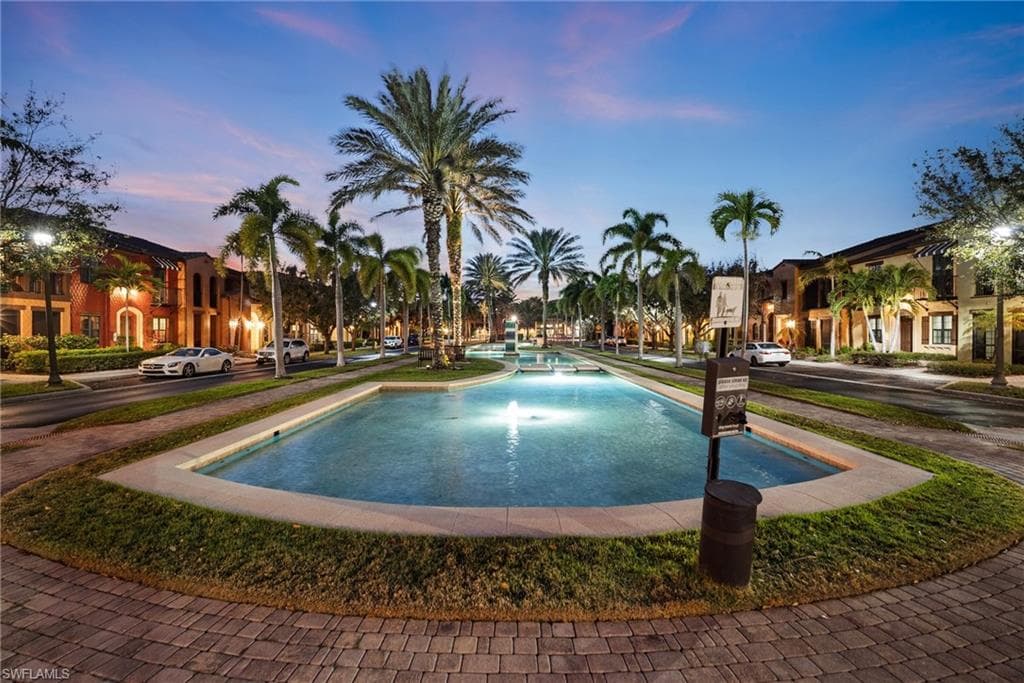 9121 Chula Vista St 12201, Naples, FL 34113-46