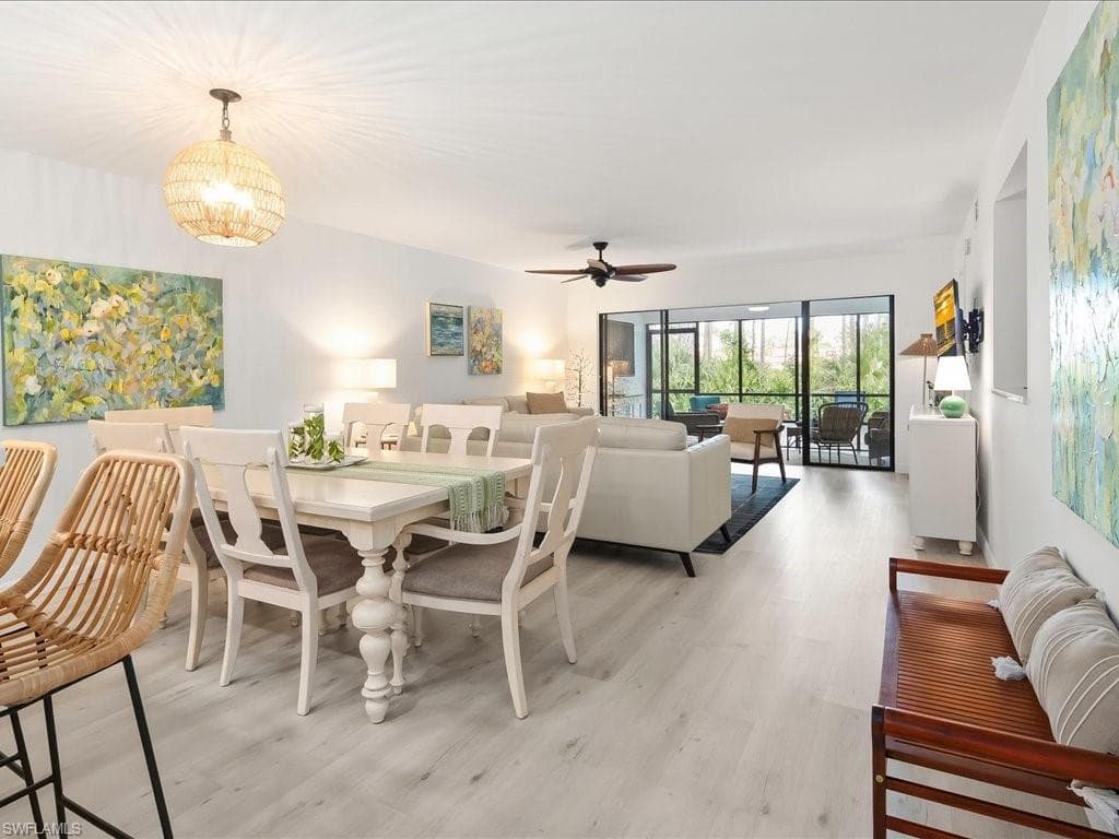 15330 Cedarwood Ln 103, Naples, FL 34110-10