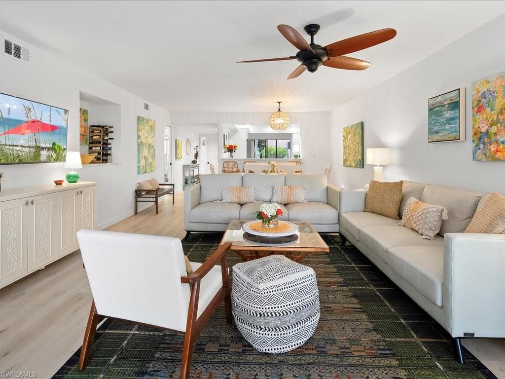 15330 Cedarwood Ln 103, Naples, FL 34110-14