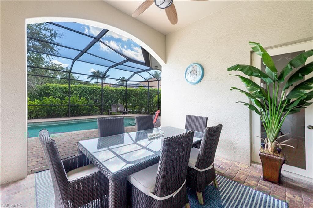 6968 Mauna Loa Ln, Naples, FL 34113-19