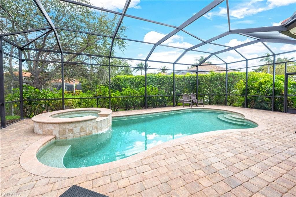 6968 Mauna Loa Ln, Naples, FL 34113-20
