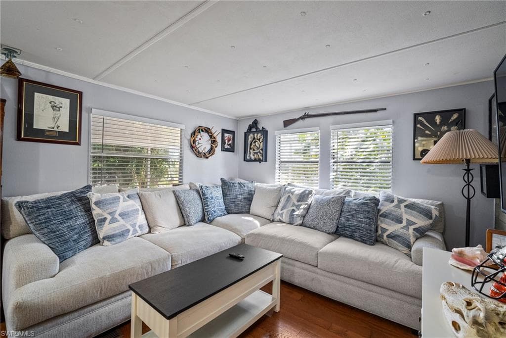893 Manatee Rd, Naples, FL 34114-9
