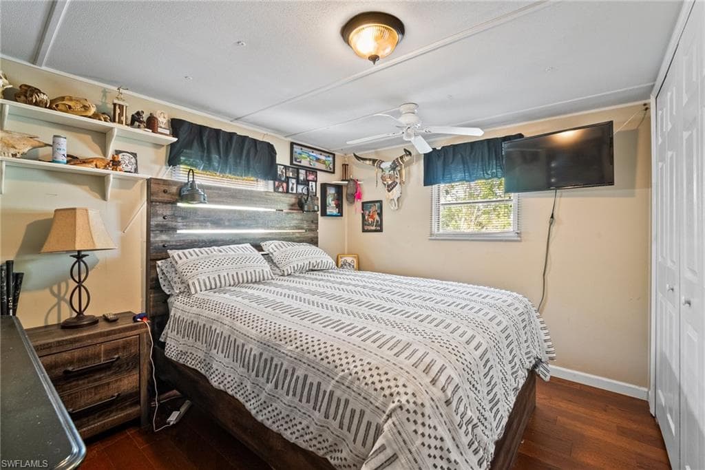 893 Manatee Rd, Naples, FL 34114-11