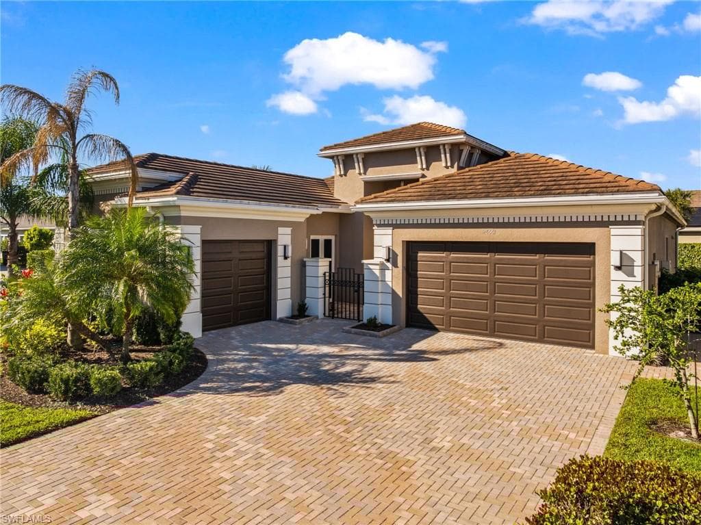 28661 Sicily Loop, Bonita Springs, FL 34135-1