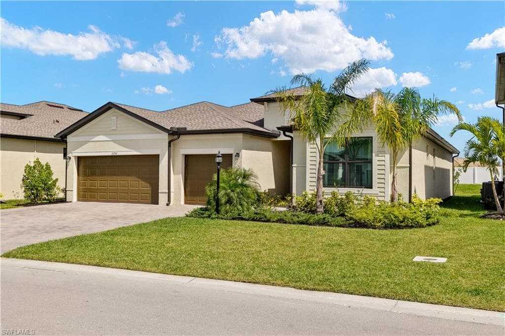 3252 Altimira Dr, Fort Myers, FL 33905-1