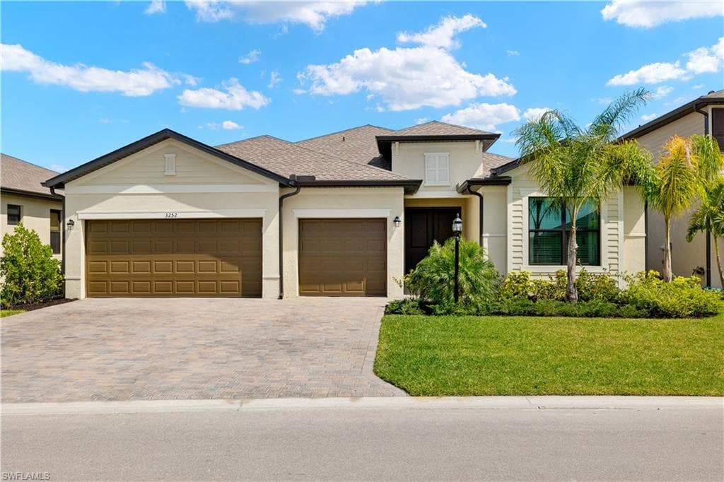 3252 Altimira Dr, Fort Myers, FL 33905-2