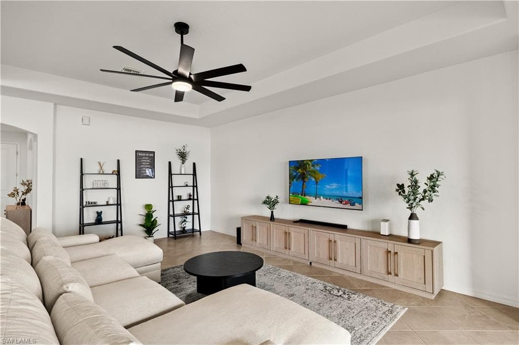 3252 Altimira Dr, Fort Myers, FL 33905-4