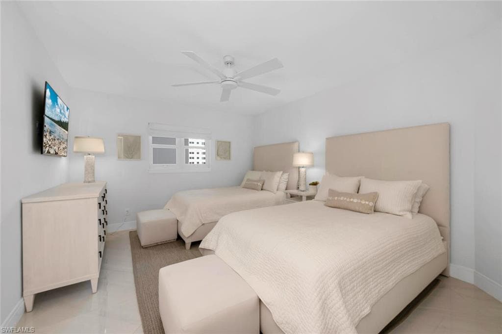 8111 Bay Colony Dr 701, Naples, FL 34108-12