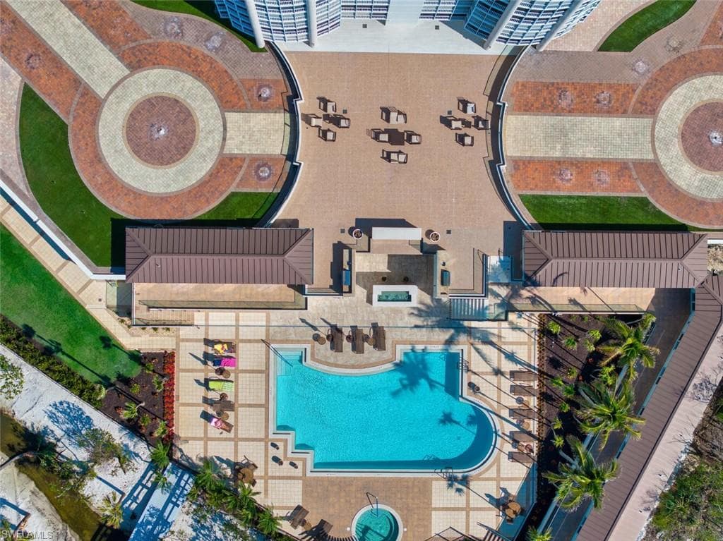 8111 Bay Colony Dr 701, Naples, FL 34108-18
