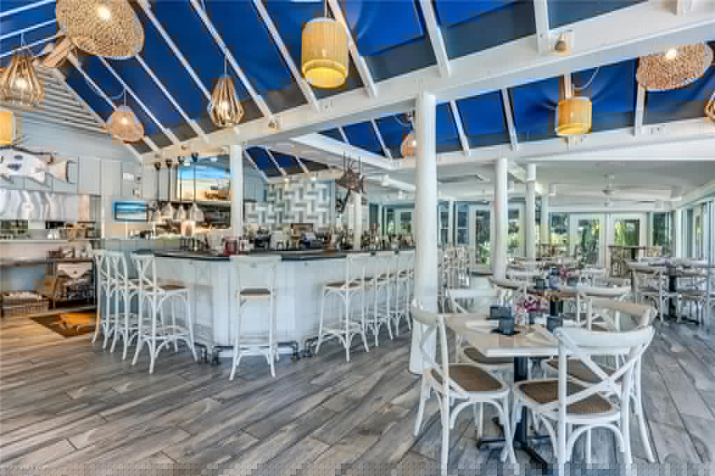 600 Neapolitan Way 105, Naples, FL 34103-24