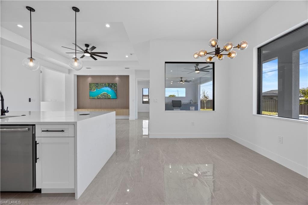 611 25th Ter, Cape Coral, FL 33993-24