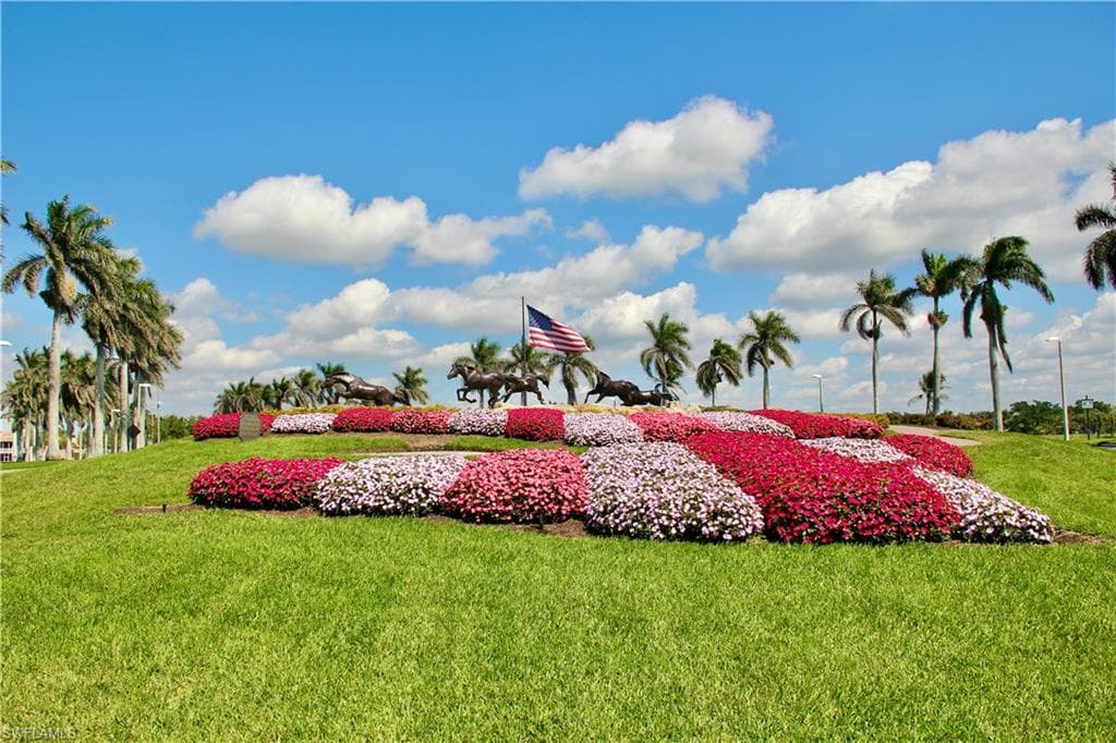 7813 Hawthorne Dr 2403, Naples, FL 34113-5