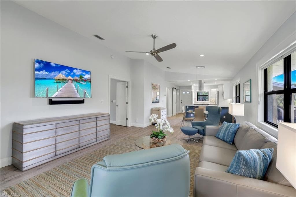 1100 9th St S C201, Naples, FL 34102-17