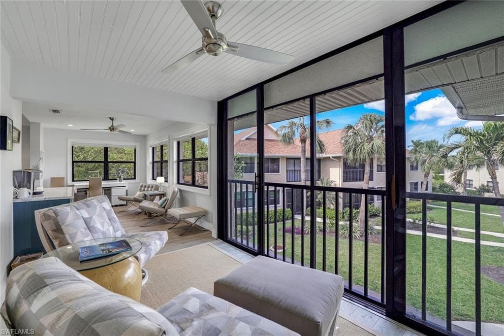 1100 9th St S C201, Naples, FL 34102-21