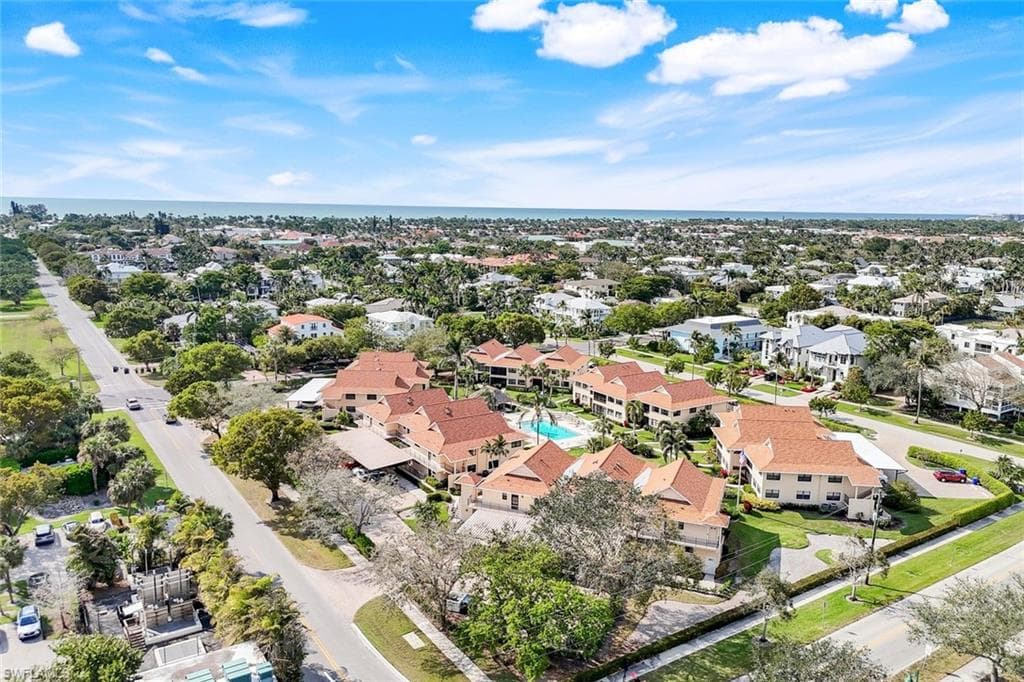 1100 9th St S C201, Naples, FL 34102-30