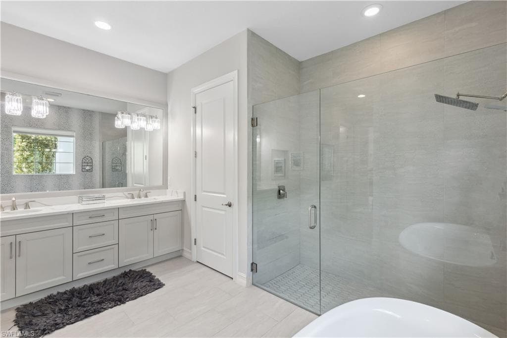 3164 Capistrano Ln, Naples, FL 34114-15
