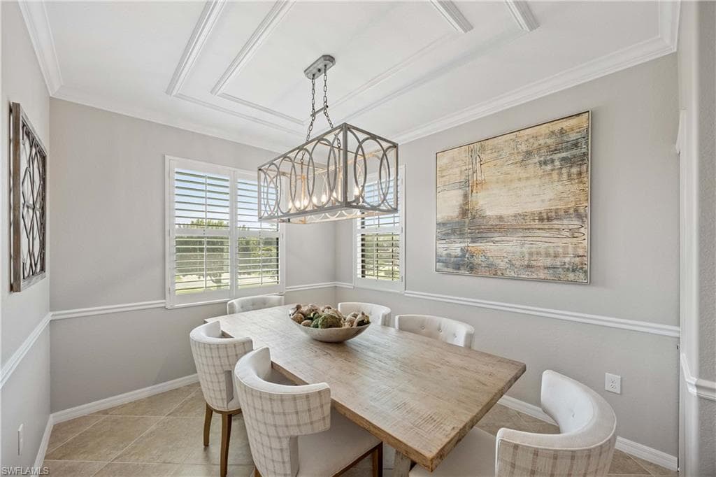 9118 Prima Way 202, Naples, FL 34113-12