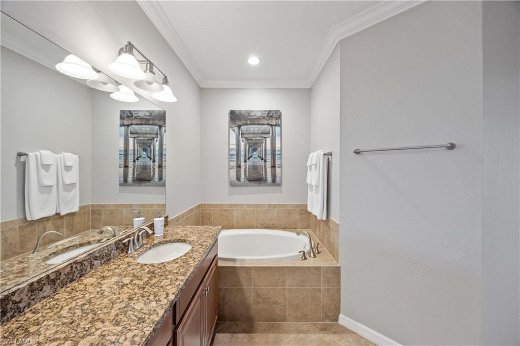 9118 Prima Way 202, Naples, FL 34113-15