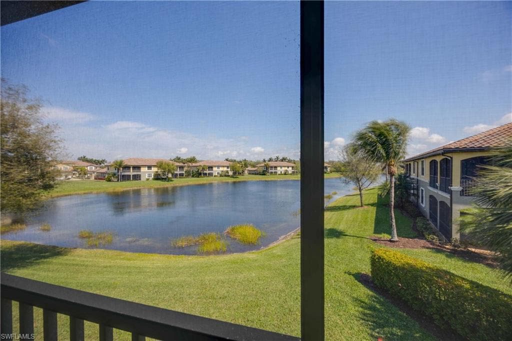 9118 Prima Way 202, Naples, FL 34113-22