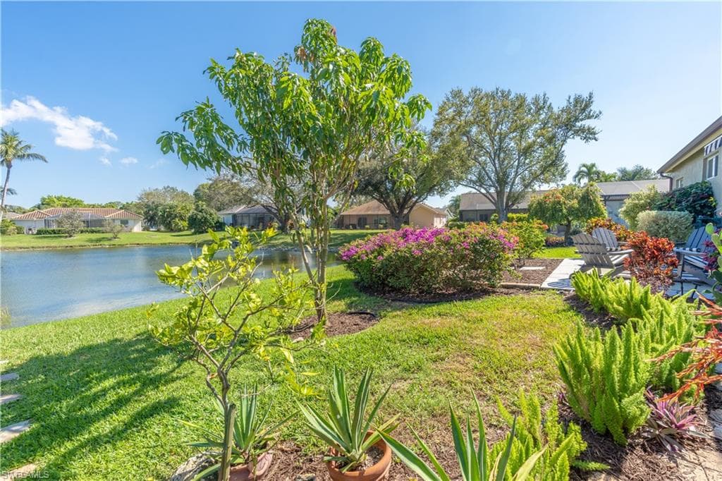 834 Coldstream Ct, Naples, FL 34104-34