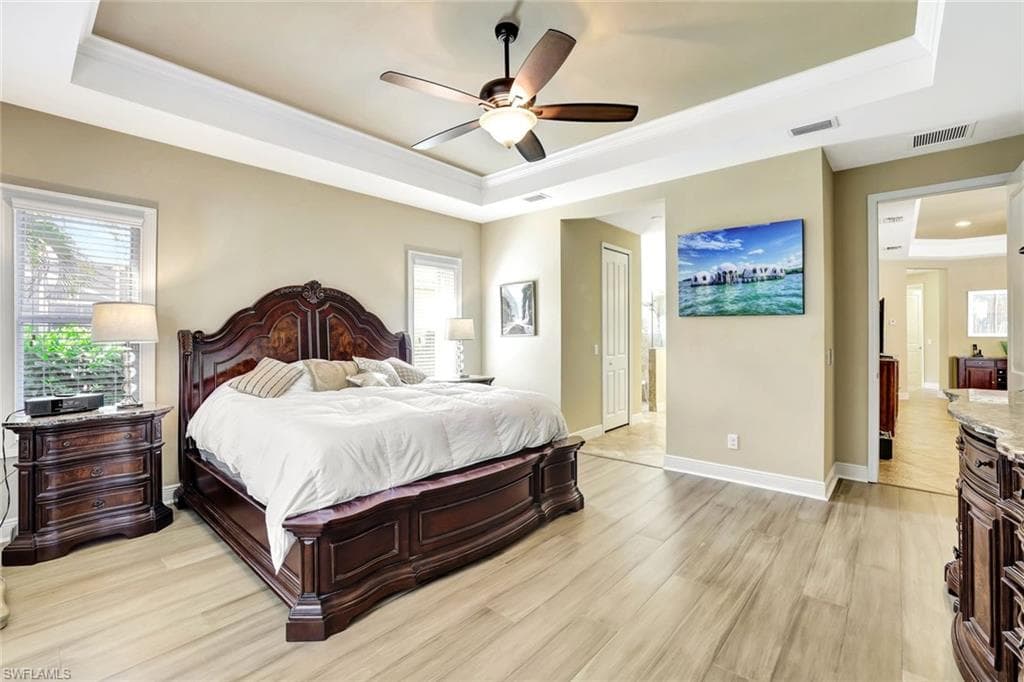 14531 Manchester Dr, Naples, FL 34114-12