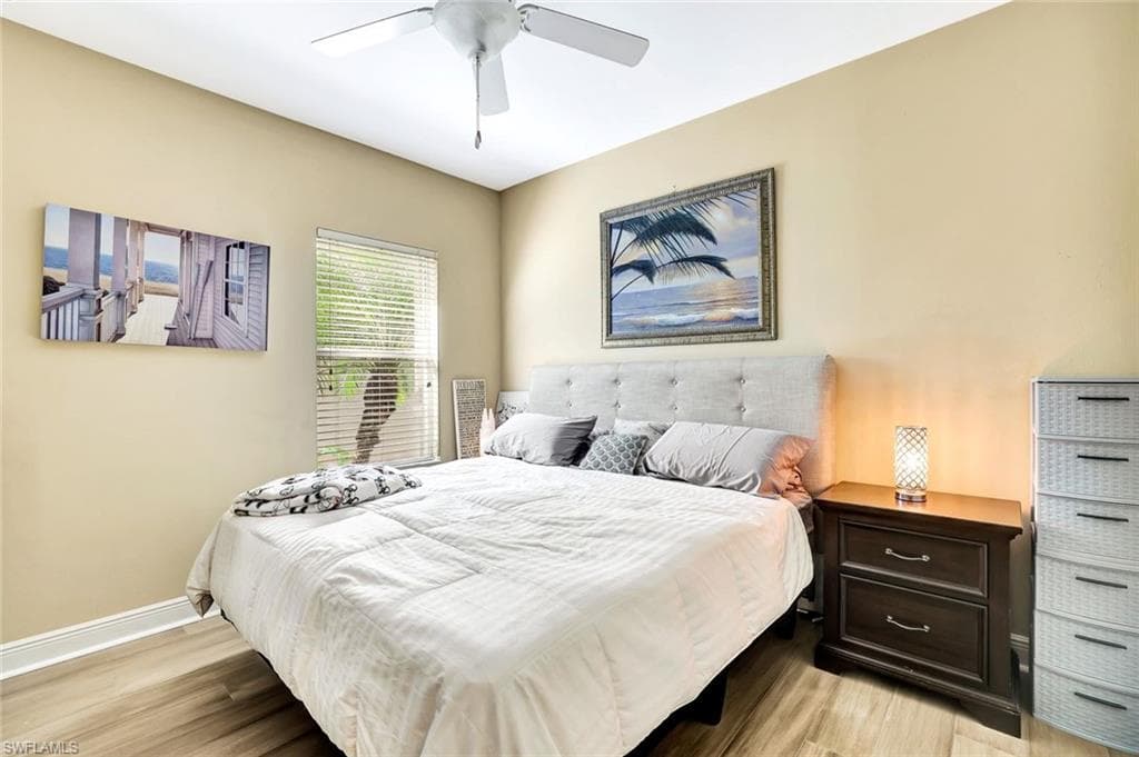 14531 Manchester Dr, Naples, FL 34114-15