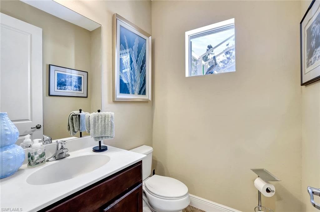 14531 Manchester Dr, Naples, FL 34114-18