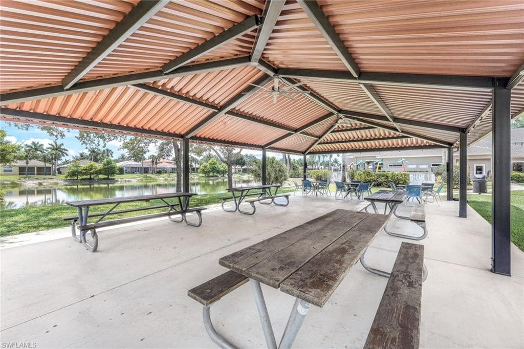 14531 Manchester Dr, Naples, FL 34114-34