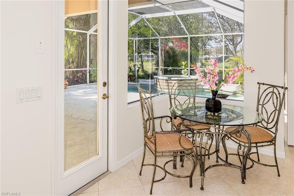8880 Lely Island Cir, Naples, FL 34113-10