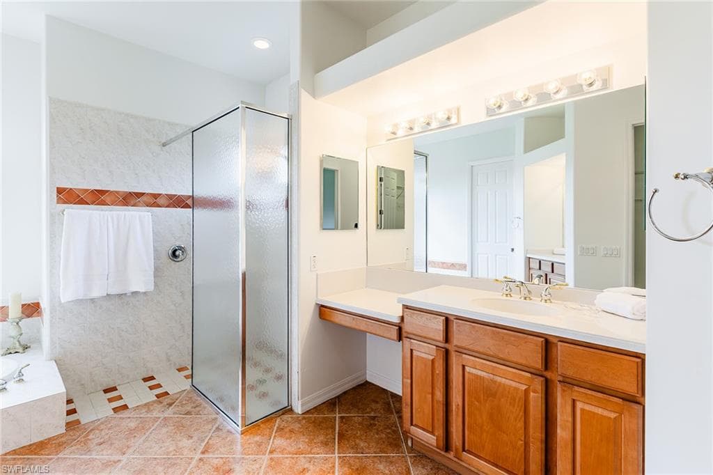 8880 Lely Island Cir, Naples, FL 34113-15