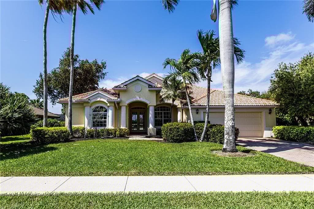 8880 Lely Island Cir, Naples, FL 34113-1