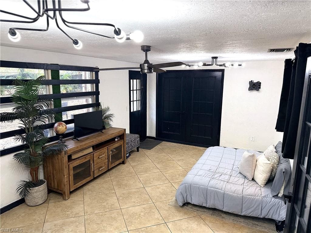1621 Sunkist, Fort Myers, FL 33905-11