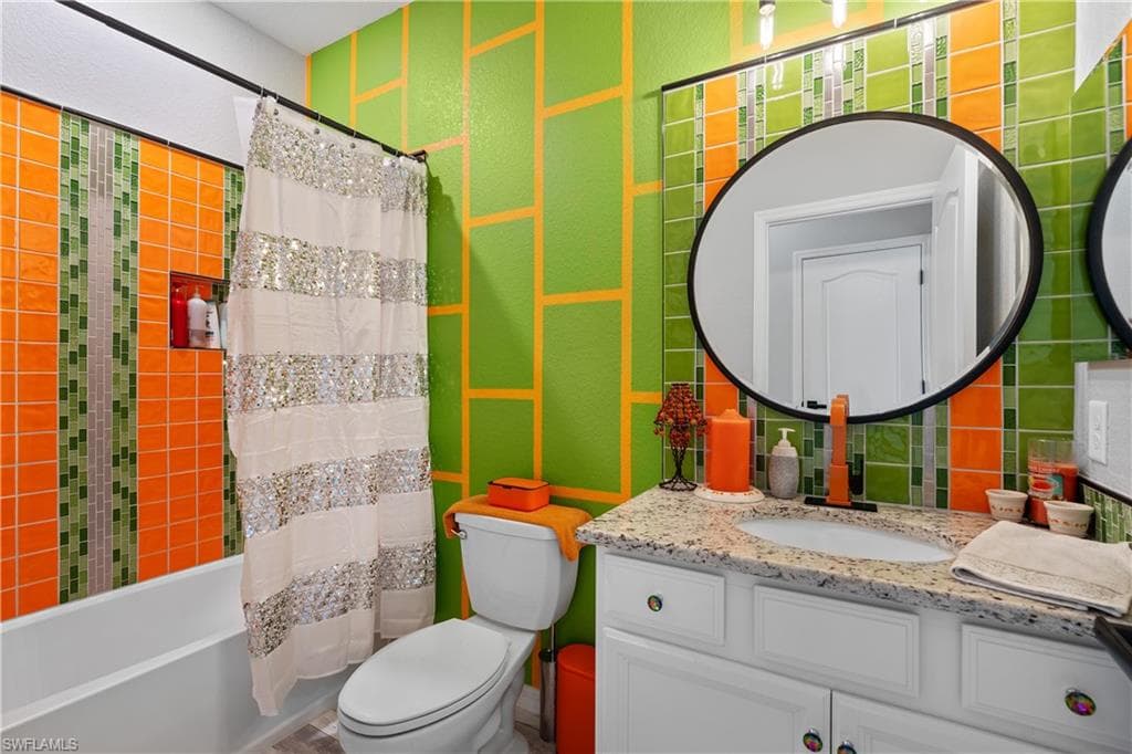2227 Dancy St, Naples, FL 34120-27