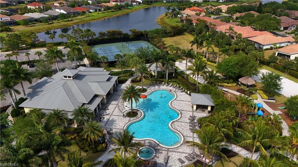 2227 Dancy St, Naples, FL 34120-40