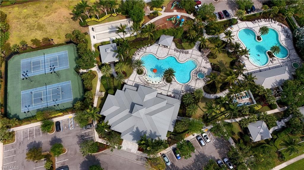 2227 Dancy St, Naples, FL 34120-7