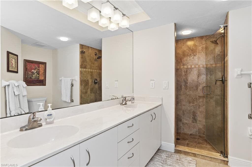 11118 Gulf Shore Dr A503, Naples, FL 34108-8