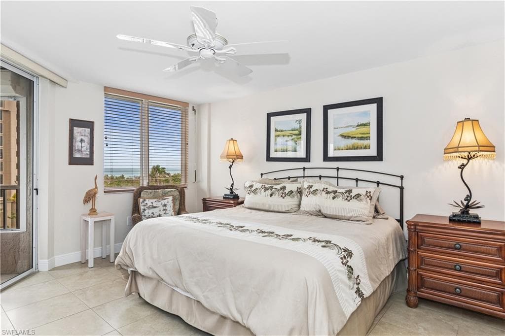 11118 Gulf Shore Dr A503, Naples, FL 34108-23