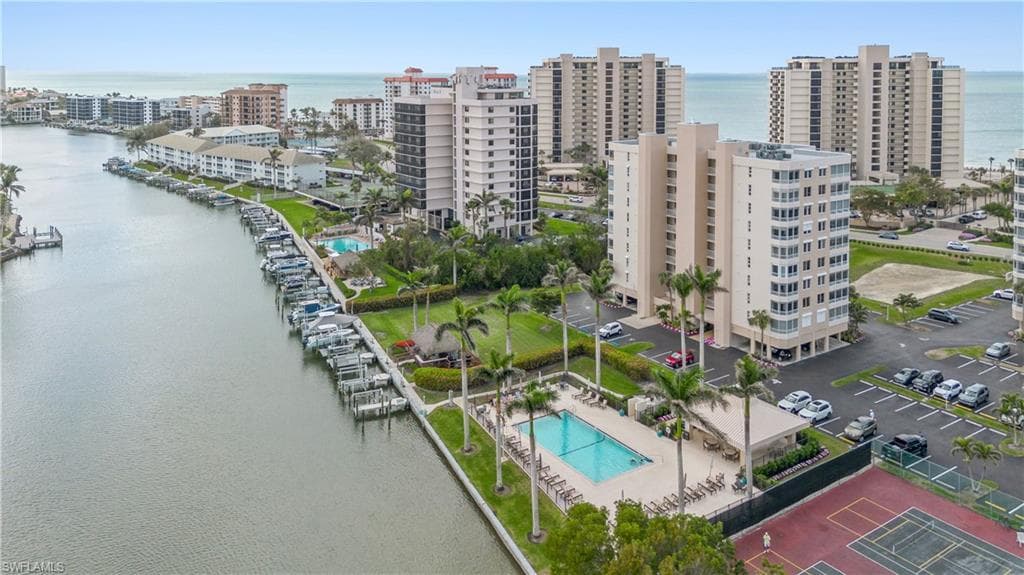11118 Gulf Shore Dr A503, Naples, FL 34108-1