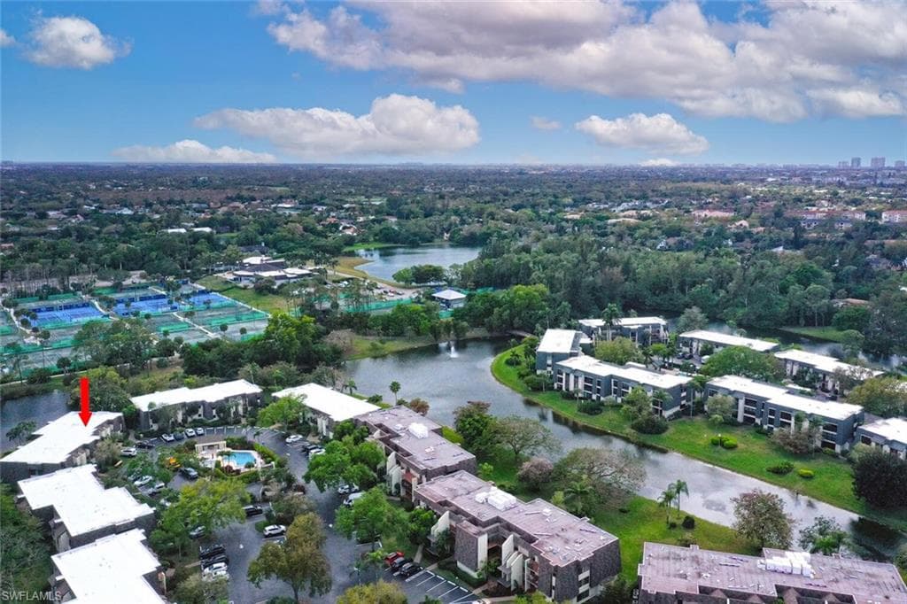 1672 Spoonbill Ln 1672, Naples, FL 34105-3