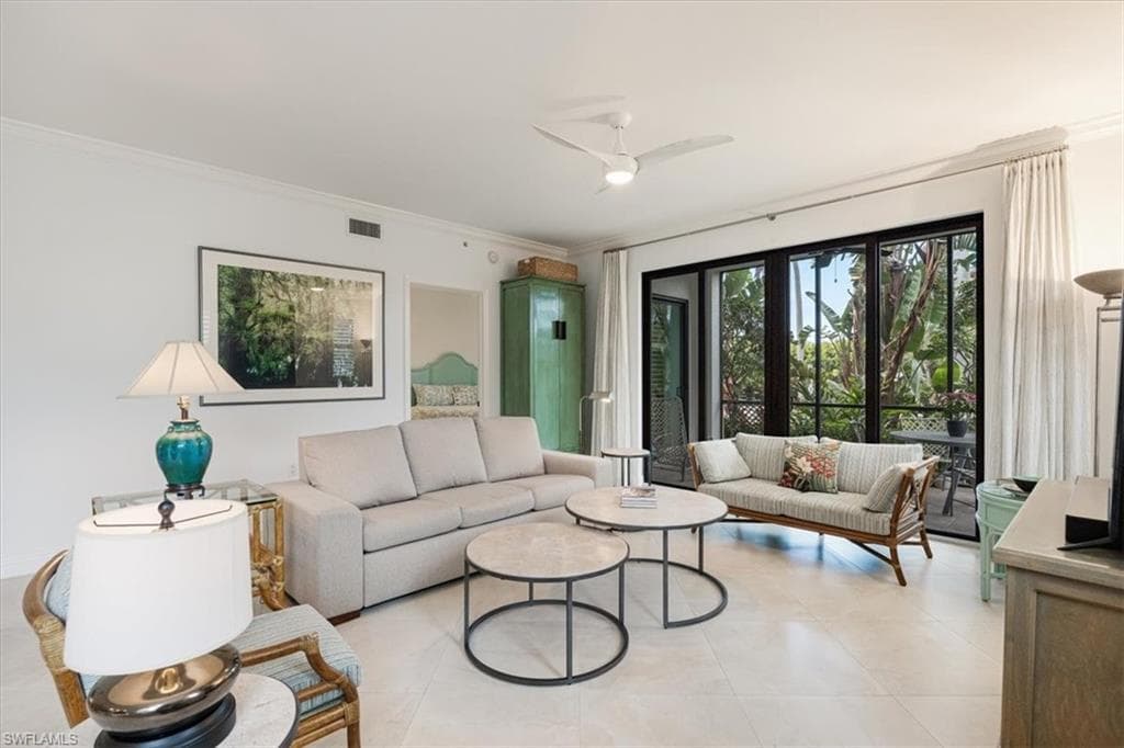 965 Sandpiper St J107, Naples, FL 34102-12