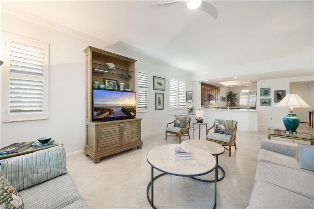 965 Sandpiper St J107, Naples, FL 34102-14