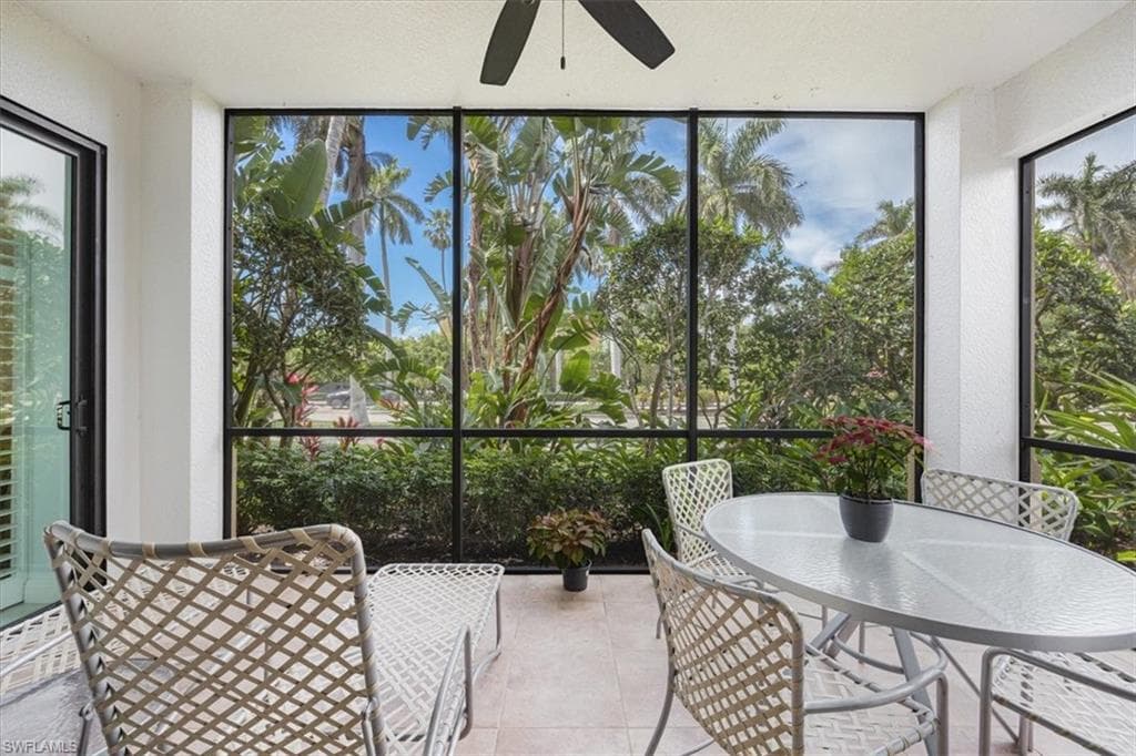 965 Sandpiper St J107, Naples, FL 34102-26