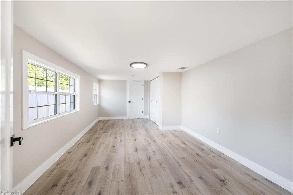 3837 Estey Ave, Naples, FL 34104-17