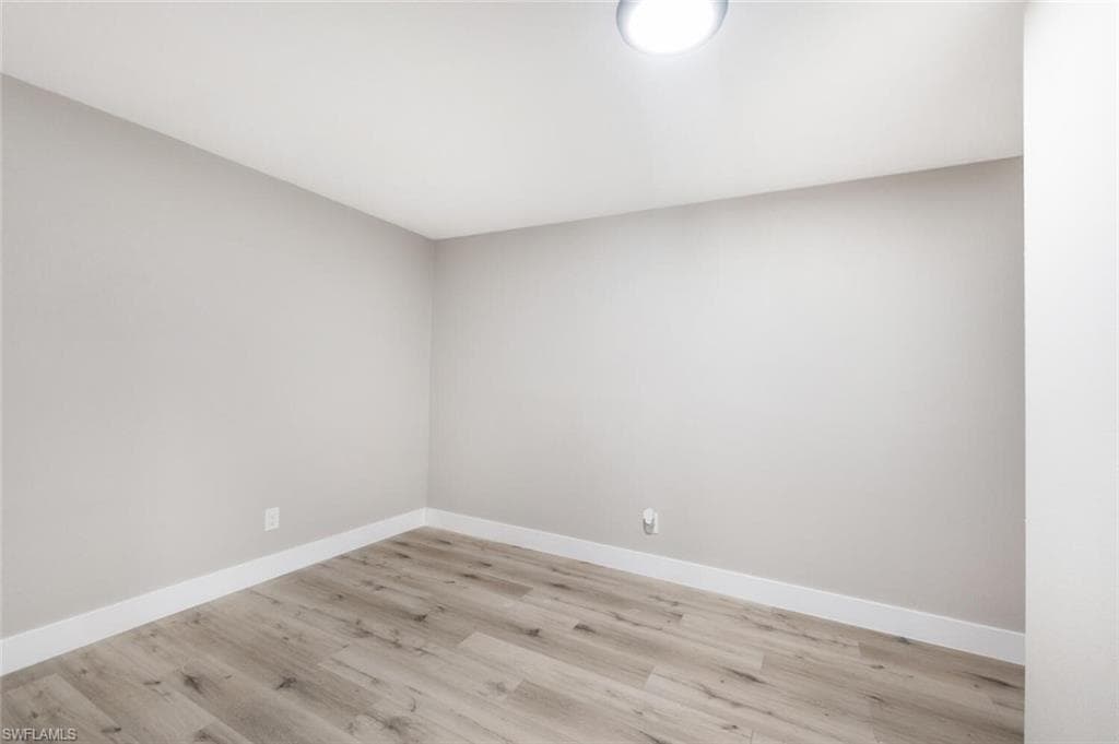 3837 Estey Ave, Naples, FL 34104-20