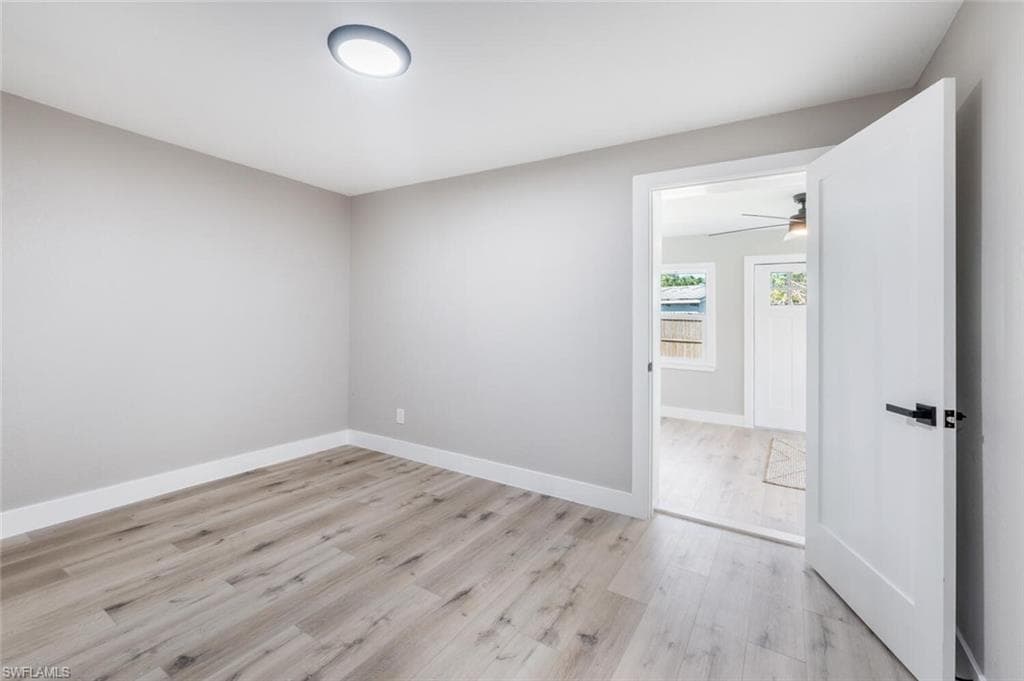 3837 Estey Ave, Naples, FL 34104-25