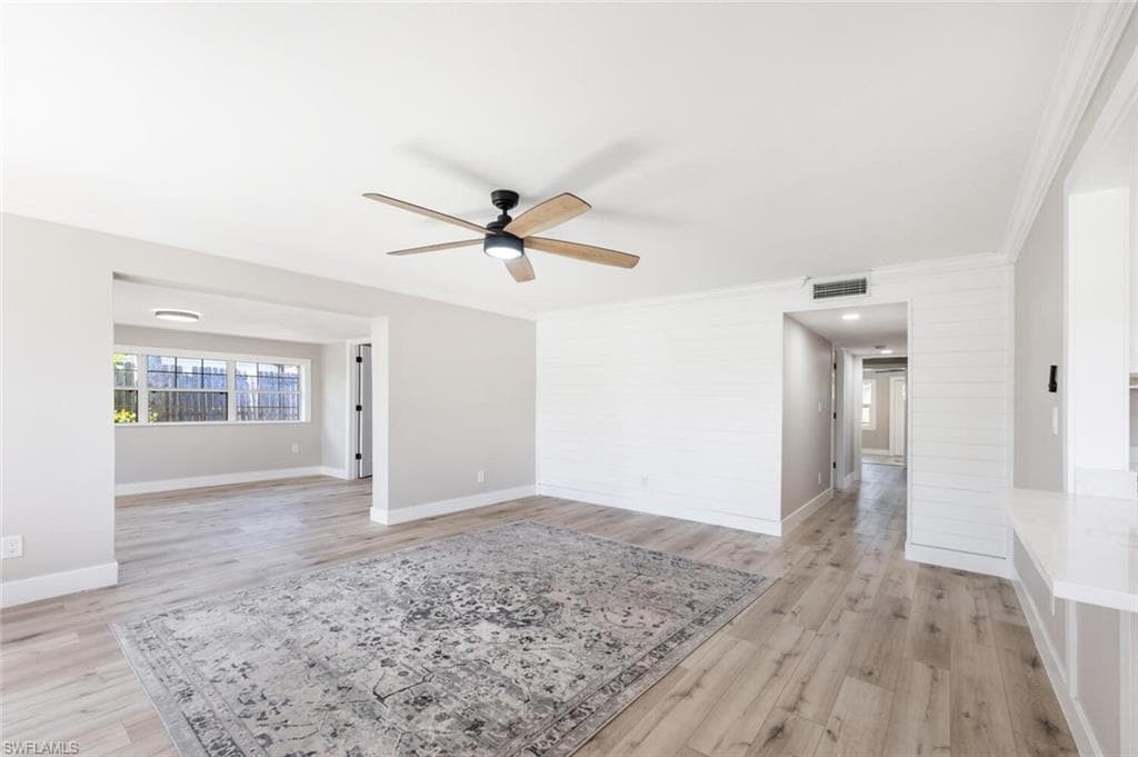 3837 Estey Ave, Naples, FL 34104-4