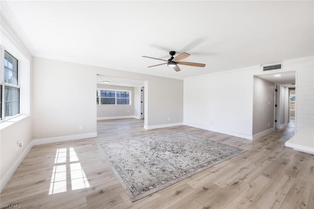 3837 Estey Ave, Naples, FL 34104-6