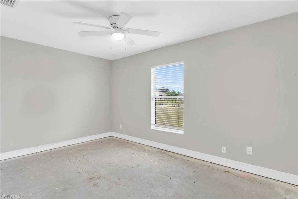 1409 Juanita Pl, Cape Coral, FL 33993-21