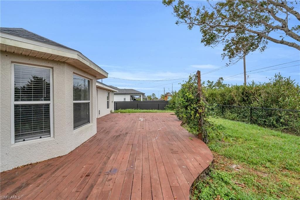 1409 Juanita Pl, Cape Coral, FL 33993-30